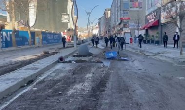 Van’da gösteri ve toplantılar yasaklandı, kente giriş çıkış kısıtlandı