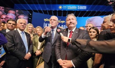 İYİ Parti'de Müsavat Dervişoğlu dönemi başladı