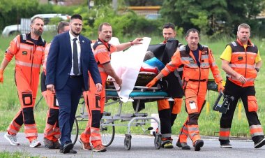 Slovakya Başbakanı’na yapılan silahlı saldırıda tek başına hareket eden “yalnız kurt” suçlanıyor