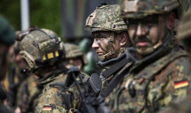 Almanya’da Rusya’ya karşı zorunlu askerlik planı