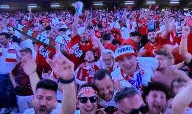 EURO 2024'te Tarihi Başarı: Türkiye 16 Yıl Sonra Gruplardan Çıkmayı Başardı