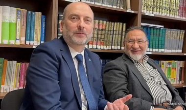 AK Partili Oğuz Üçüncü "Fiyatlar Çok Yüksek, Avrupalı Türkler Arabayla Geliyor"