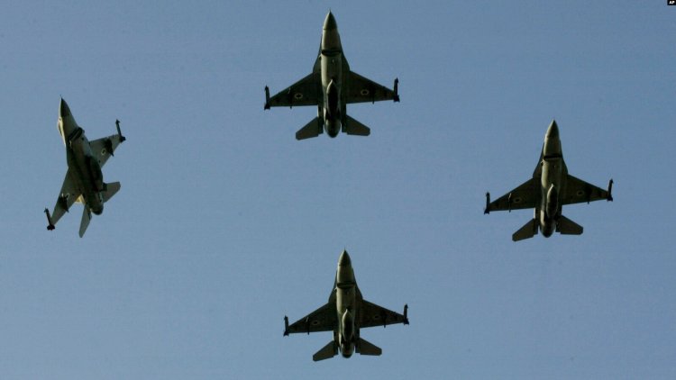 İsrail savaş uçakları Yemen'i vurdu