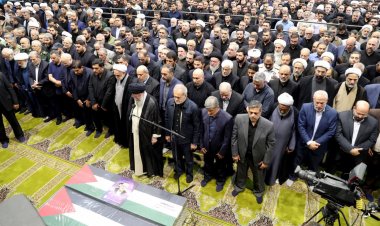 İran, suikasta uğrayan Hamas lideri için cenaze töreni düzenledi