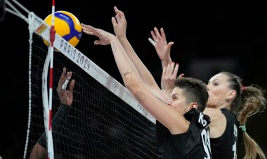 Türkiye A Milli Kadın Voleybol Takımı C Grubu’ndaki ikinci maçını da kazandı: Gözler İtalya maçında