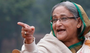 Bangladeş Başbakanı Hasina istifa ederek, ülkesinden ayrıldı