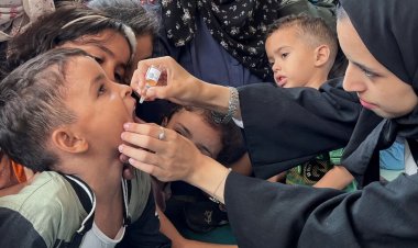 Gazze'deki İsrail-Hamas çatışmalarına çocuk felci aşısı arası