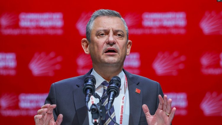 CHP’de parti içi muhalefet tartışması sona eriyor mu? Parti Tüzüğü oy çokluğuyla kabul edildi