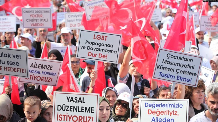 İstanbul’da “nefret söylemi” Ankara’da devlet desteğine tepki vardı