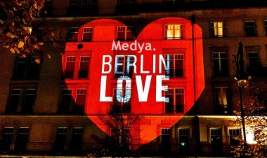 2024 Berlin Işık Festivali Başladı