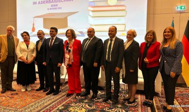 Berlin’de Bakü Slav Üniversitesi’nden Germanistik Paneli