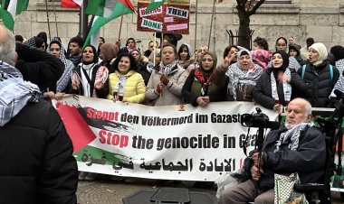 Berlin’de İsrail’in Gazze ve Lübnan Saldırılarına Aralıksız Protesto