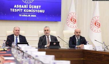 Yeni asgari ücret yüzde 30 artışla 22 bin 104 TL oldu; muhalefet partileri tepkili, gözler Erdoğan’ın yarın yapacağı konuşmada