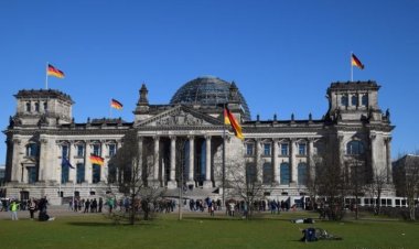 41 Parti Federal Seçimlere Katılacak