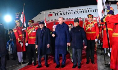 Cumhurbaşkanı Erdoğan 5 yıl aradan sonra Pakistan’da