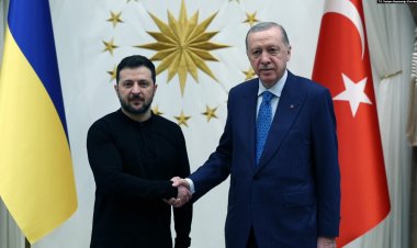 Ukrayna Cumhurbaşkanı Zelenski Ankara'da: Erdoğan'la görüşüyor