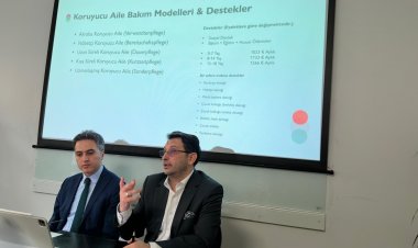 Berlin’de Koruyucu Ailelik Paneli: Türk Toplumu Bilgilendirildi