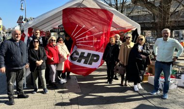 Berlin’de Ekrem İmamoğlu İçin Dayanışma Çadırı