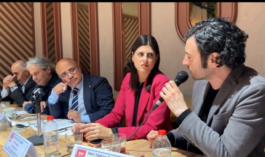 “Kamusal Alan Adil Paylaşılmalı”