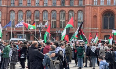 Berlin’de İsrail Protestosu