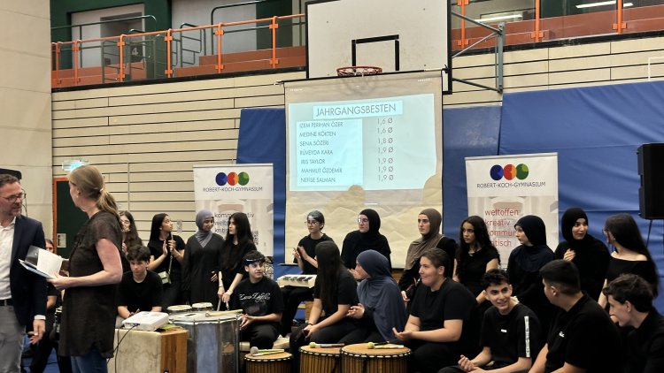 Berlin’de Abitur 2025 Coşkusu