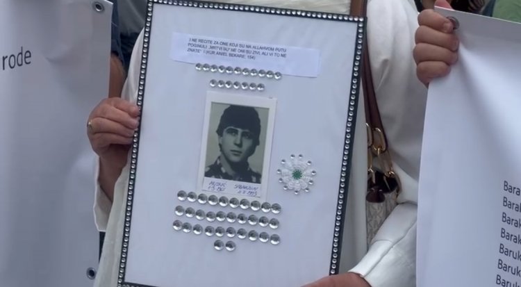 Berlin’de Srebrenitsa Katliamı Anması