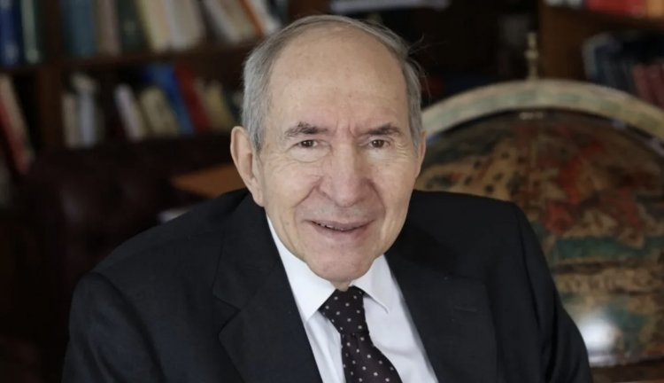 Gazeteci, yazar : Altan Öymen hayatını kaybetti