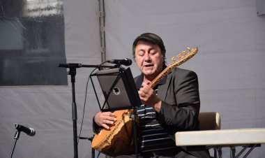 Sanatçı ve Hoca Kimliğiyle İz Bırakan Ümit Akkaya Vefat Etti