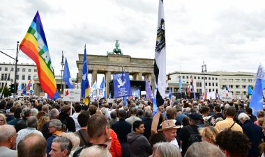 Brandenburger Tor, 7 Ekim’de “Bring them home now” mesajıyla aydınlatılacak
