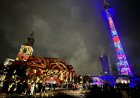 Berlin Işık Festivali, kenti büyüleyici bir renk cümbüşüne dönüştürdü