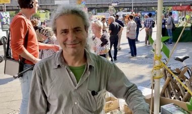 “Berlin’de Siyasi Ayrılık: Altuğ Yeşiller’i Bırakıp SPD’ye Geçiyor”