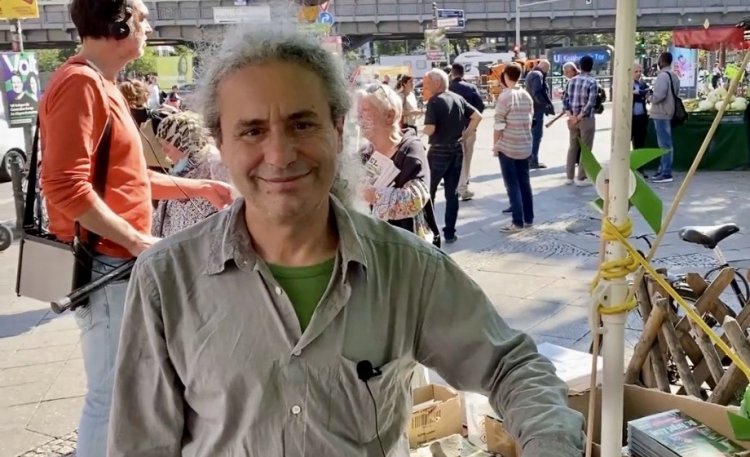 “Berlin’de Siyasi Ayrılık: Altuğ Yeşiller’i Bırakıp SPD’ye Geçiyor”