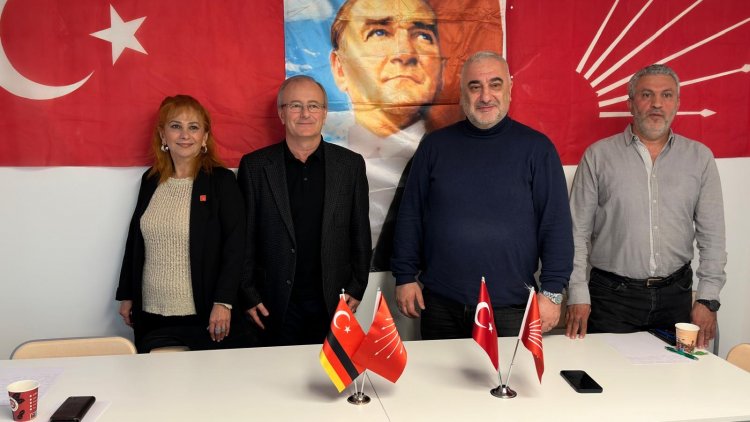 Almanya’da Türk Partilerinin Yeni Temsilcilikleri