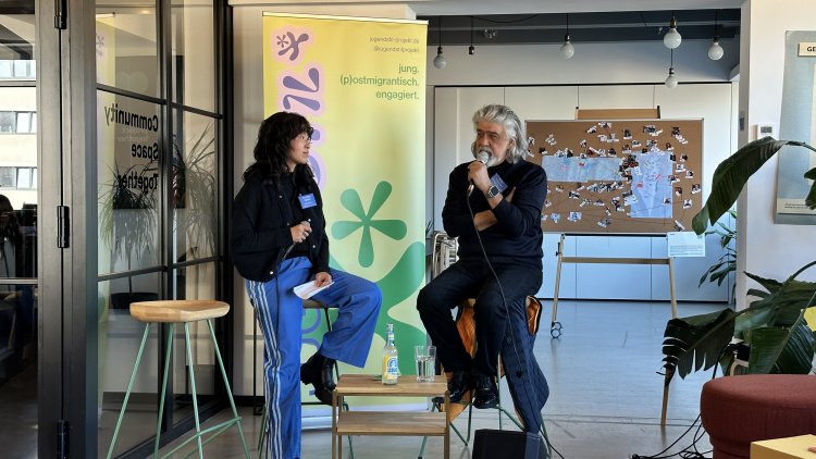 Ercan Yaşaroğlu, Jugendstil-Projekt Buluşmasında Göç Deneyimini Anlattı