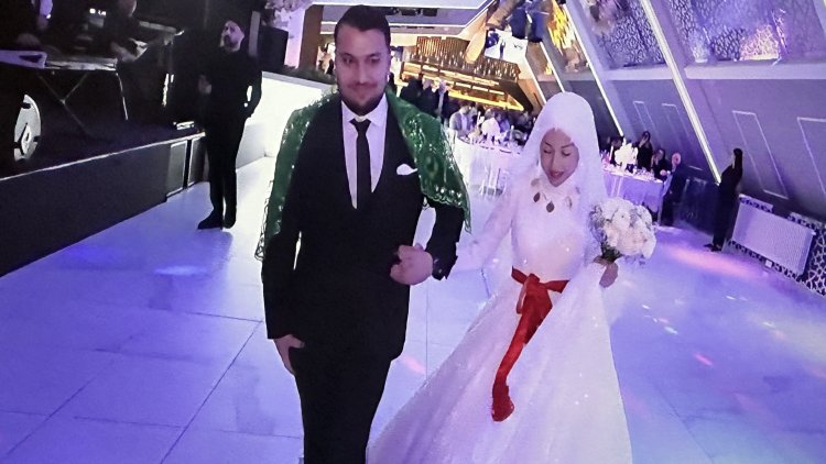 Bedia ve Etka Davud’un Mutlu Günü