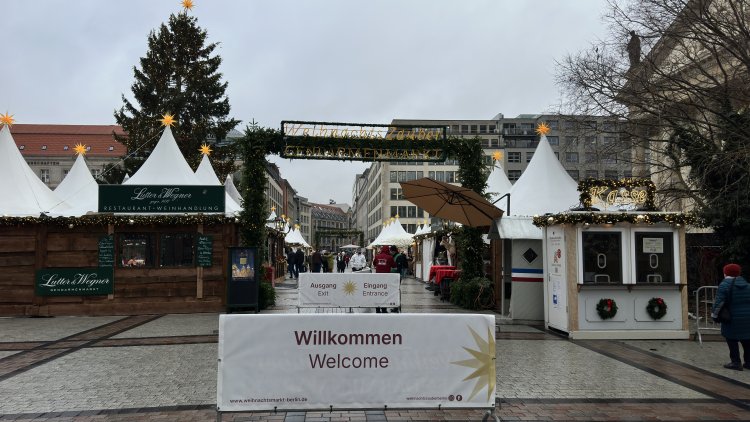 Berlin’de Noel Pazarları Açıldı: Güvenlik Tedbirleri Üst  Seviyeye Çıkarıldı