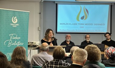 Büyük Konser Öncesi Yunus Emre Enstitüsü’nde Türk Müziği Dinletisi