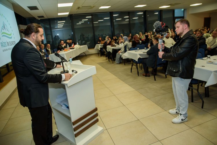 Avrupa Rizeliler Derneği Fransa Başkanlığı toplantısı Strasbourg’da gerçekleştirildi