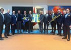 Berlin Büyükelçisi Gökhan Turan, Berlin Fenerbahçeliler Derneği’ni kabul etti