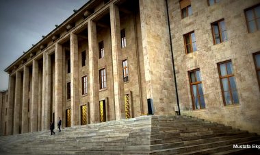 Yurt dışındaki vatandaşlara yönelik kültürel vaatler neden hayata geçirilmedi? Meclis’te 6 maddelik kapsamlı sorgulama