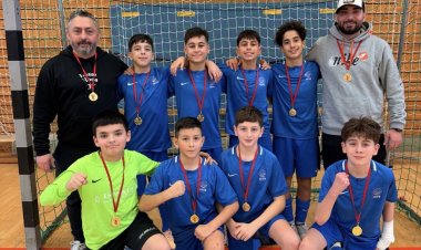 Aziz Nesin İlkokulu Kreuzberg/Friedrichshain Semt Şampiyonu Oldu