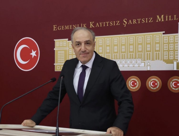 Yeneroğlu: Yurt dışı borçlanmasıyla emekli olanlara tam zamanlı çalışma hakkı üç yıldır beklemede