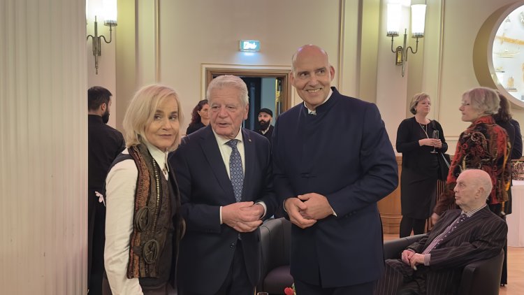 Steinmeier: Demokrasi güven ister