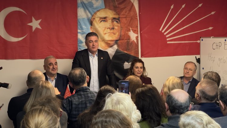 Yurt dışı seçmene seçilme hakkı talebi: “Oy veriyorsak temsil de istiyoruz”