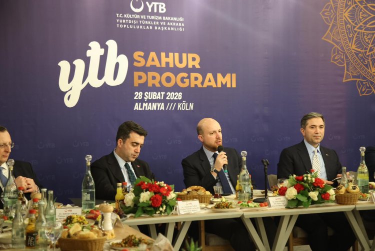 Yurtdışı Türkler ve Akraba Topluluklar Başkanlığı Avrupa’daki çatı Türk STK’larını sahurda buluşturdu