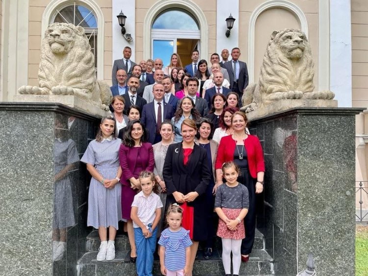 Außenministerium: „Beiträge von Frauen zur Diplomatie sind unverzichtbar für eine gerechtere Welt“