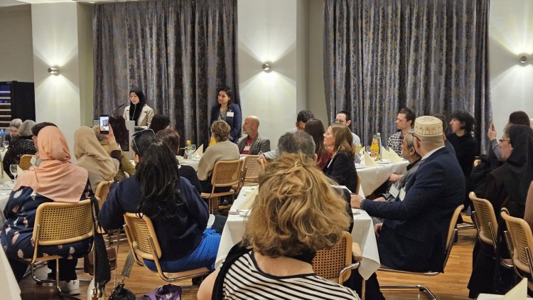 Berlin Türk Eğitim Derneği üyeleriyle bayramlaştı