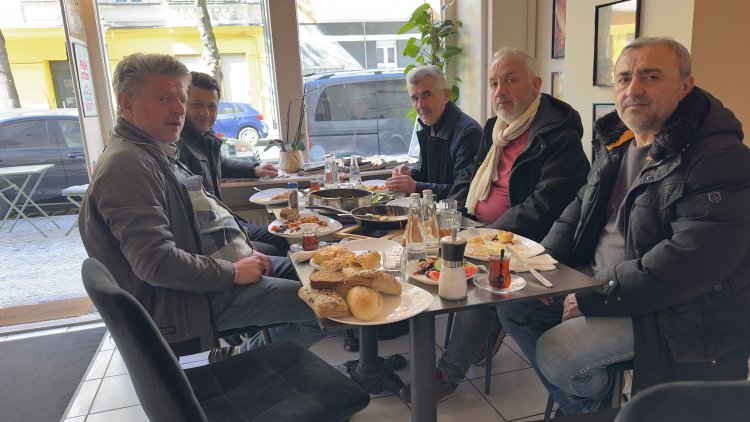 “Rize çayıyla memleket havasını yaşatıyoruz”