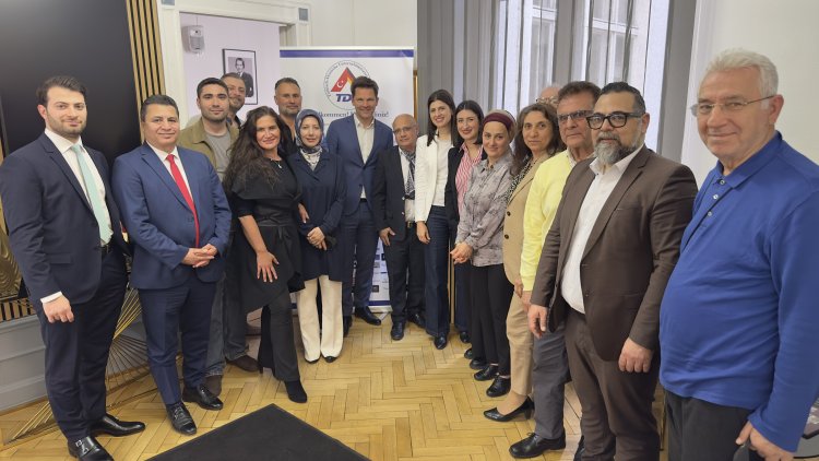 SPD’li Steffen Krach TDU’da iş dünyasıyla buluştu
