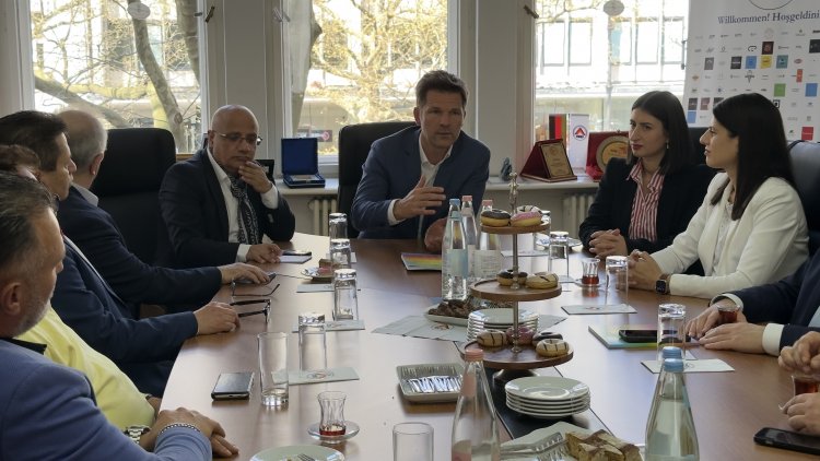 SPD’li Steffen Krach TDU’da iş dünyasıyla buluştu